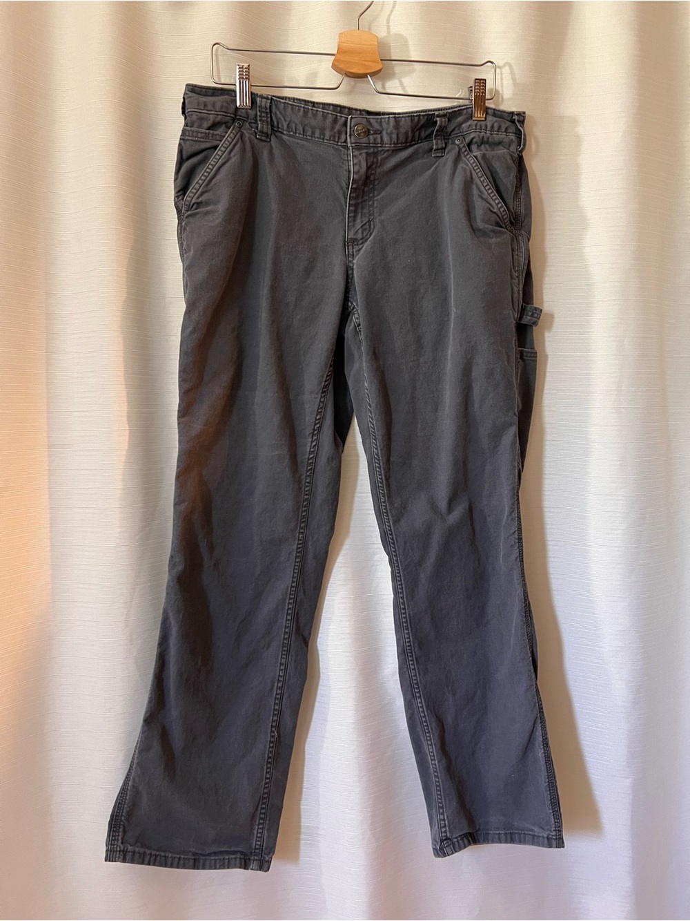 Women's Casual Straight-Leg Carhartt Work Pants in Charcoal